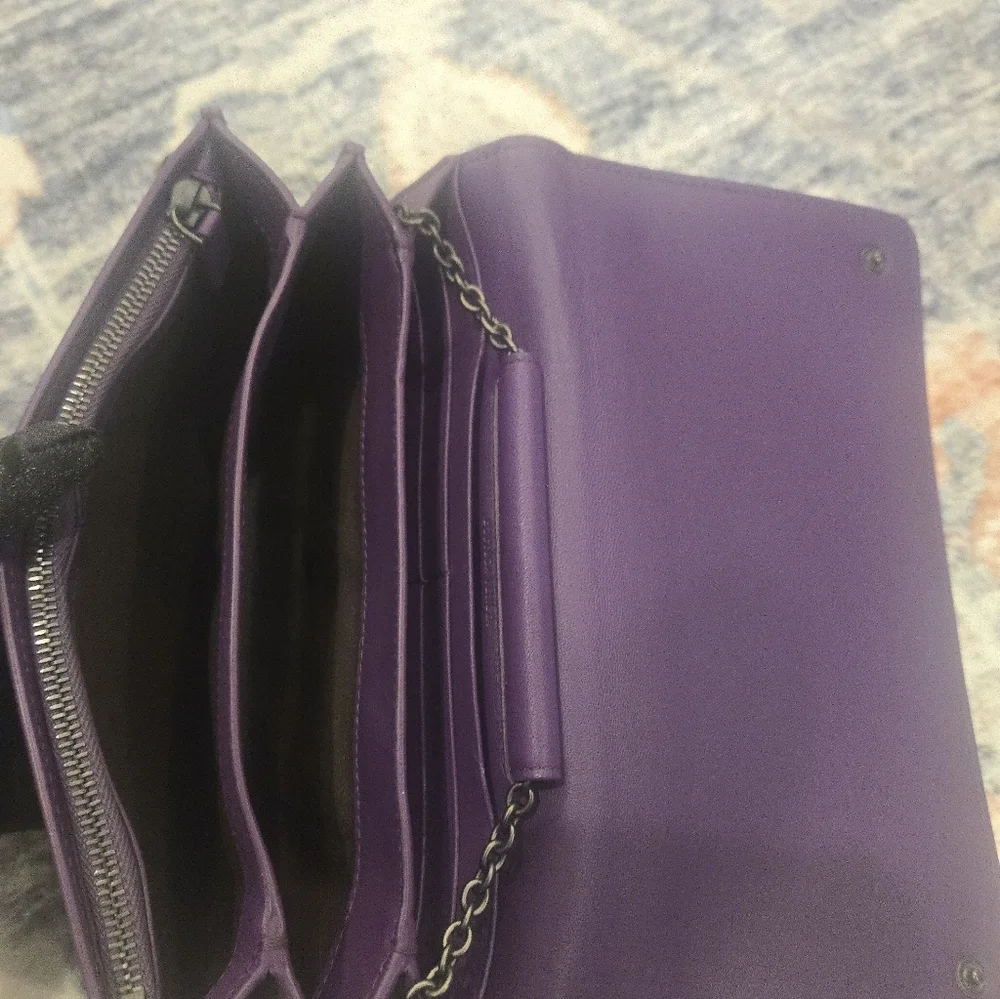 24HR FLASH Sale--Bottega Veneta Intrecciato Wallet on‎ Chain – Purple EUC